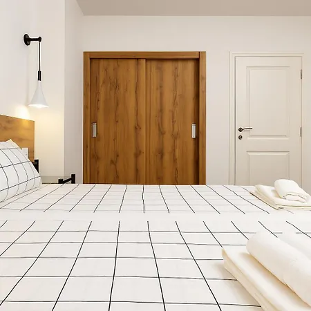 Daire Cozy And Comfortable Northern Apartment, Kapana District, Plovdiv, Center